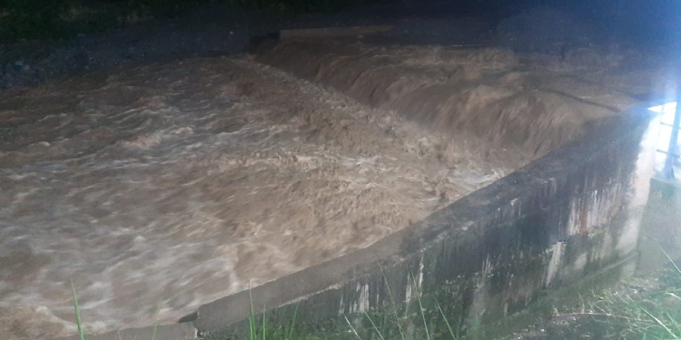 IBAL reporta continuidad del servicio de agua pese a las lluvias