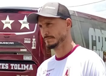 Oficialmente fue presentado David González como técnico del Deportes Tolima