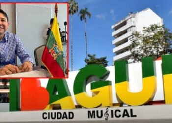 Formulan cargos por participación en política al alcalde, Andrés Hurtado