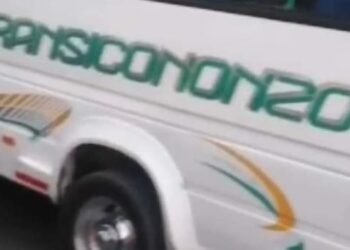 Atracaron una buseta de transporte público en la vía Icononzo