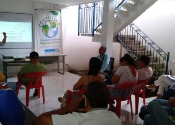 Cortolima capacita a comunidades en la prevención del riesgo de desastres