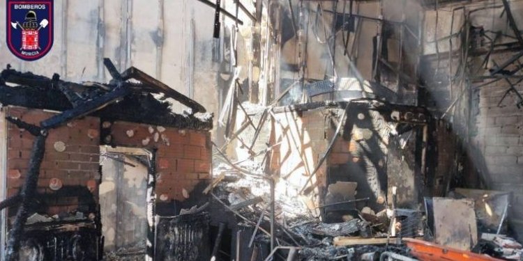 Gobierno confirma que hay tres colombianos fallecidos tras incendio en una discoteca de España