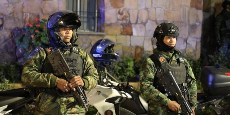 Combates entre el Ejército y grupos armados ilegales dejó una mujer herida en San Luis 