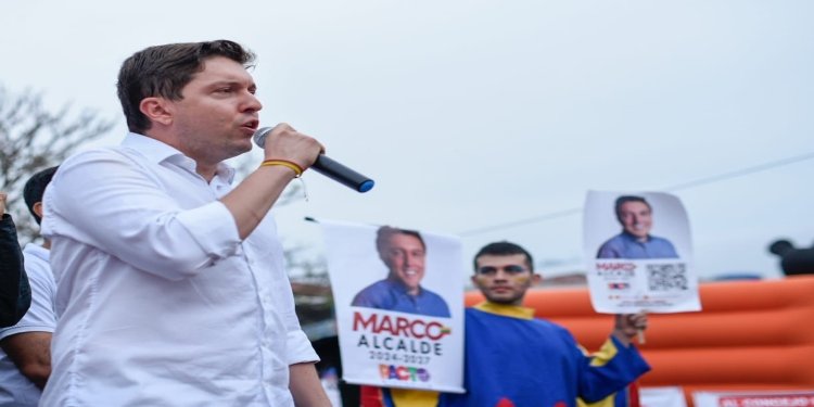 Multitudinarios cierres de campaña de Hincapié en el sur y la Comuna 8