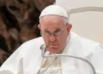 El papa pide liberar a los rehenes israelíes y abrir corredores humanitarios