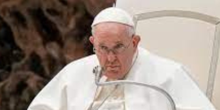 El papa pide liberar a los rehenes israelíes y abrir corredores humanitarios