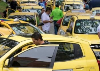 Taxistas a nivel nacional anuncian nuevo paro 
