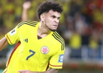 El técnico Néstor Lorenzo también reaccionó ante la situación de Lucho Diaz