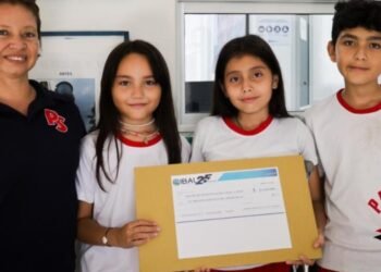 Gracias al apoyo del IBAL el Colegio Paideia School irá a Perú 