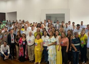 Equipo designado por Johana Aranda para empalme en Ibagué fue presentado oficialmente