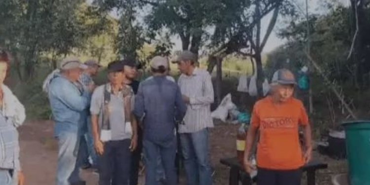 Continúan los cierres viales por protesta indígena en Chaparral