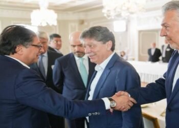 Empresarios y Petro, se reunirán en Cartagena