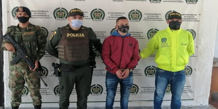 Cayó alias ‘El mono’ proveedor de municiones a grupos delincuenciales que delinquen en Tolima y Caldas