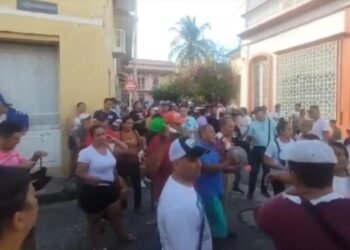 Honda y Purificación presentan aglomeraciones por resultados de los escrutinios