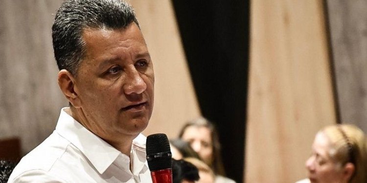 “Son movimientos normales, nadie es eterno en estos cargos”: Gobernador del Tolima sobre Brian Bulla 