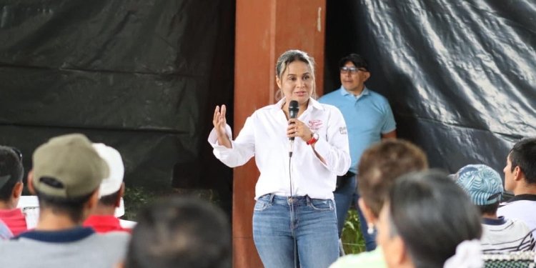 “Exigimos presencia, la que no hubo en 4 años”: Elizabeth Barbosa 