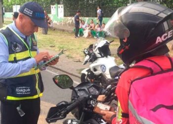 Más de 500 mil pesos puede pagar de multa si saca su vehículo el día sin carro y sin moto