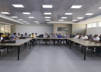 Transportadores y la Alcaldía de Ibagué avanzan en mesas de diálogo para concertación del SETP