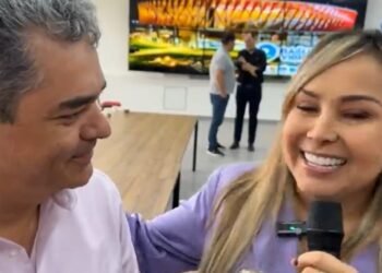 El periodista es nuevamente designado secretario de Gobierno