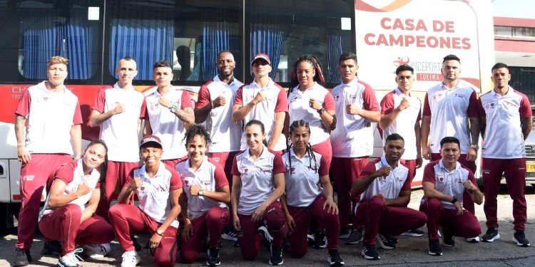 Selección Tolima de Boxeo parte hacia Juegos Deportivos Nacionales con miras a la victoria