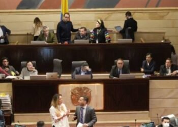 Triunfo Histórico en el Congreso: Aprobada la Reforma a la Salud de Petro con Euforia y Gritos de Celebración