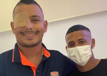 Familia de joven de 19 años con tumor en la cabeza pide a sanidad de la Policía que no lo deje morir