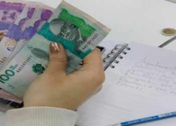 “Una subida exorbitante del salario mínimo encarecería el coste de vida de los Ibaguereños”: Efraín Valencia