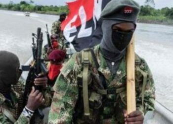 Los grandes interrogantes que dejan cojo el anuncio del ELN de dejar de secuestrar