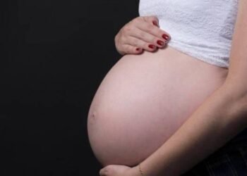 Salud: Identifican la hormona GDF15 como responsable de náuseas y vómitos en embarazadas