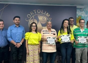 Empresas forestales reciben certificación por su legalidad en la comercialización de madera