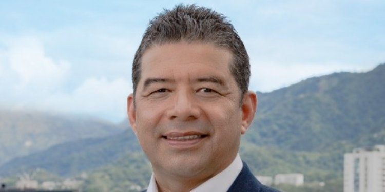 Representantes a la Cámara por el Tolima le han pedido al Ministro de Defensa que no le amarre las manos a la fuerza militar