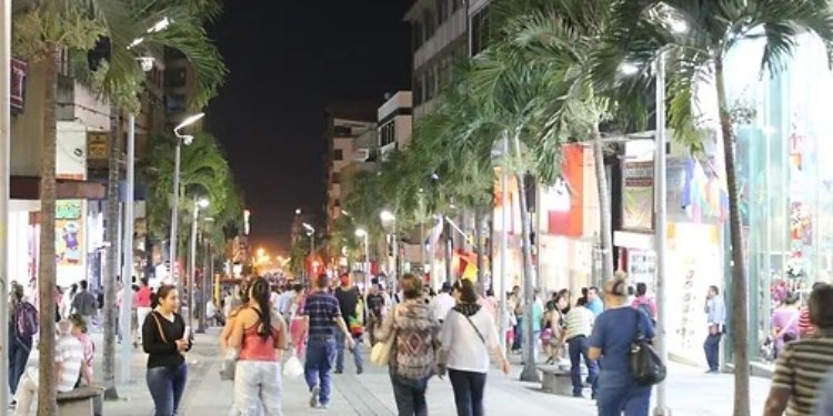 Ampliaron horario para el comercio en Ibagué este puente festivo