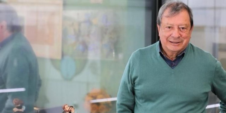 Mario Hernández, Empresario Colombiano, Expresa Admiración por Quienes Sobreviven con el Salario Mínimo