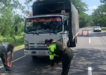 Policía de Tránsito ha lanzado la campaña “Un Tinto y Pausa en la Vía por la Vida” para prevenir accidentes durante la época de fin de año