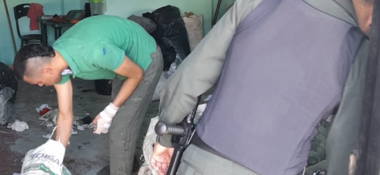 Cerraron establecimientos de venta de teléfonos celulares por tener algunos reportados como robados