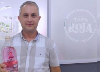 Aguardiente rosado, la esperanza de la Fábrica de Licores 