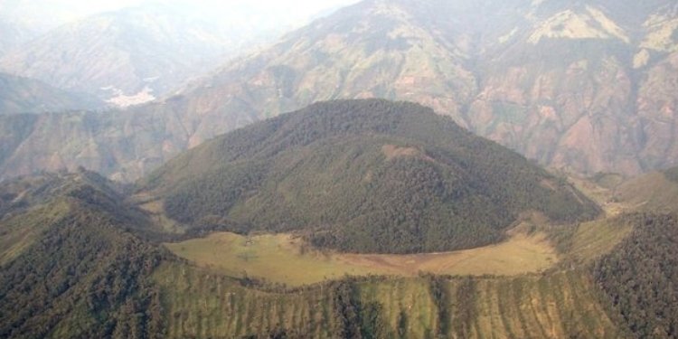 Desprendimiento de rocas causa alerta en el Volcán Cerro Machín