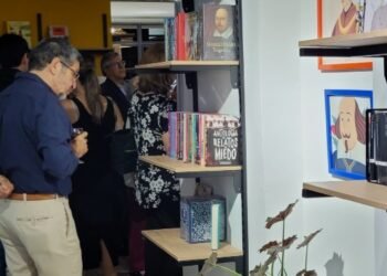 Se abren las puertas de Pérgamo, un espacio de libros, arte y café