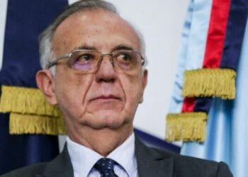 Mindefensa critica a disidencias por avisar fin de secuestros y hace exigencias