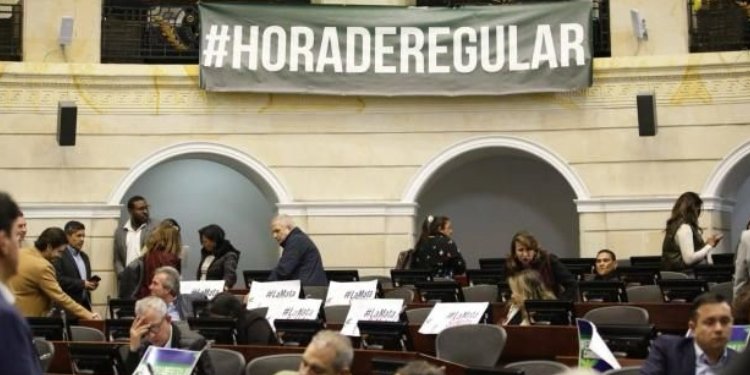 Senado hundió proyecto que permitía el consumo de marihuana en adultos