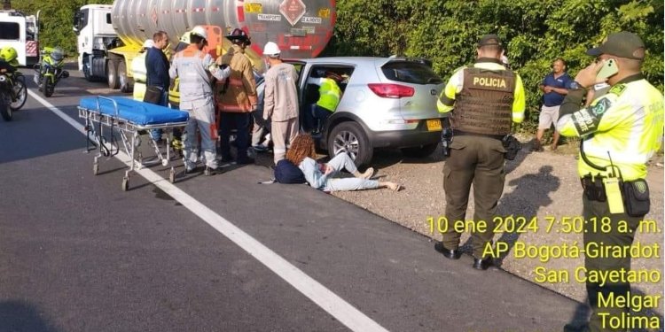 Accidente de tránsito en la vía Melgar – Bogotá deja una persona fallecida y cuatro lesionadas