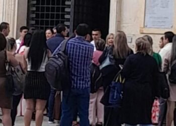 Alcaldesa de Ibagué reclama puntualidad en el trabajo de sus colaboradores