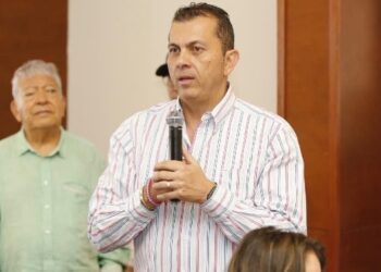 “A la gobernadora hay que rodearla y acompañarla”: Carlos Edward Osorio