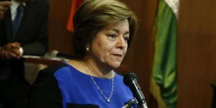 Señalan a la ministra de Trabajo por supuesto acoso laboral