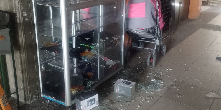 Ladrones hicieron su regalo de “reyes” con los comerciantes del Andrés Lopez de Galarza