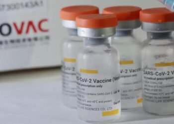 Sinovac suspende la producción de vacunas contra el COVID-19, a pesar de la nueva variante