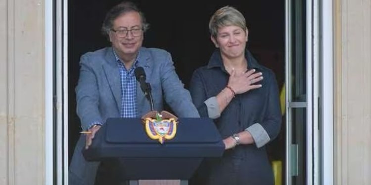 Presidencia explicó y justificó millonarios gastos de primera dama por su “función social”