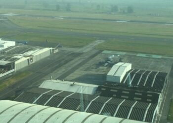 Aeropuerto El Dorado con intermitencia en sus vuelos por incendios en Bogotá