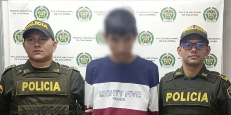 Sorprendido con marihuana y cocaína en su bolso 