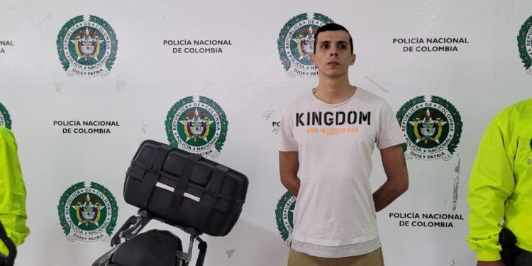 Cayó alias ‘Say’ señalado de usar la moto del papá para atracar una estación de gasolina